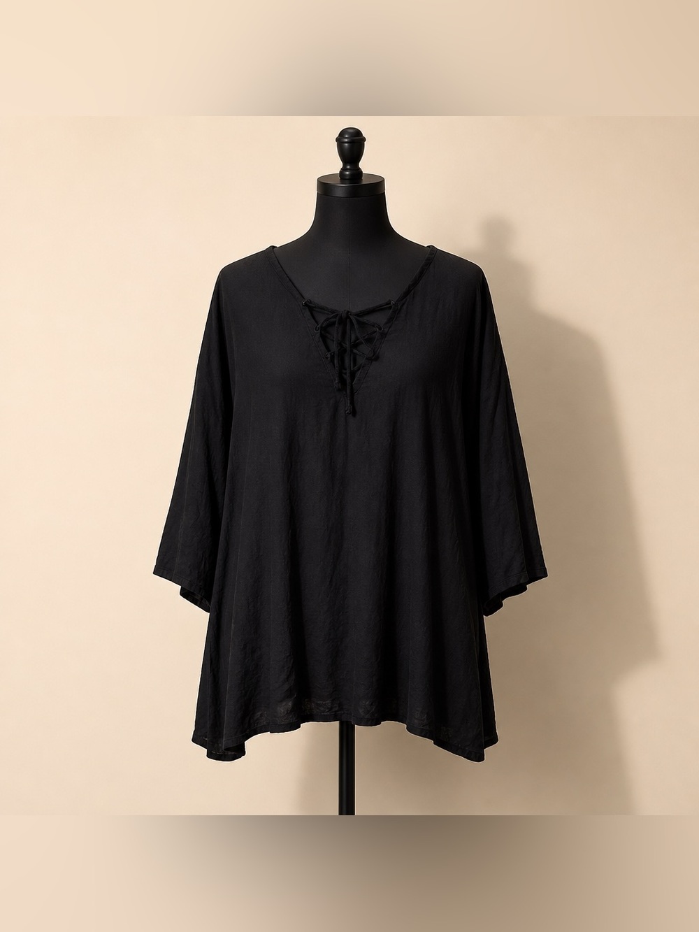 Torrid Size 4 V Neck Black Rayon Feminine Spandex Blouse